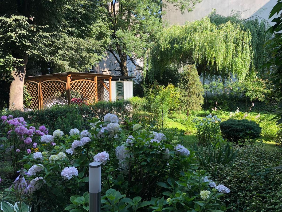 Apartament Z Ogrodem Przy Starej Zajezdni